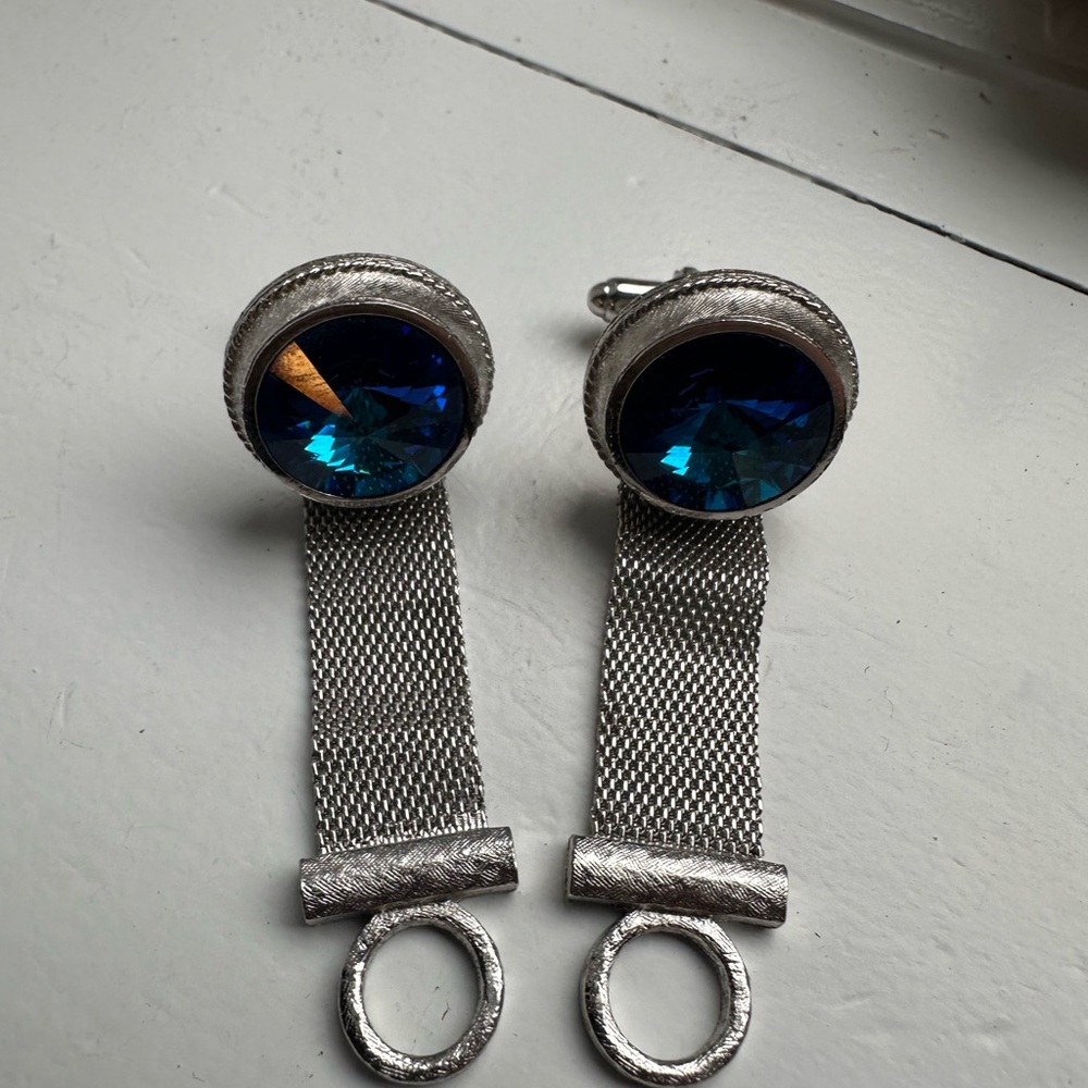 Vintage mesh wrap cufflinks feature blue rivoli rhinestones  by Dante. - Picture 2 of 4